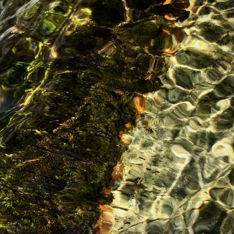 Water Light Reflection